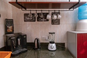 Interior - Ewaffe@AKUA/BARU Clean 2BDRM APT (KAMPALA)