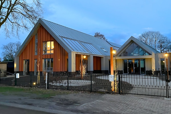 Welcome to your modern countryside escape – a perfect blend of contemporary design and rustic charm.
