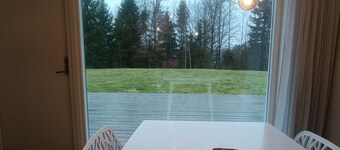 Modern & Private near Nature: kitchen, washer - perfect for 2-4 people & up to 5