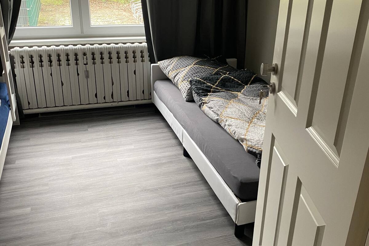 Comfort Shared Dormitory | Hypo-allergenic bedding available, WiFi (free)