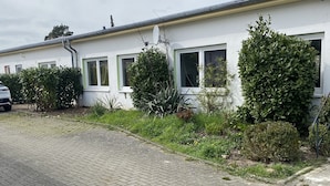 Exterior - M&R Hostel (Rostock)