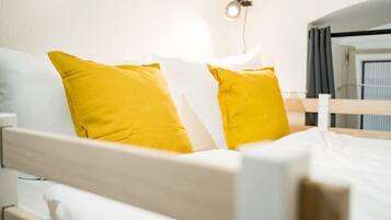 Bügeleisen/Bügelbrett, WLAN, Bettwäsche