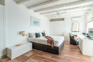 5 sovrum, strykjärn/strykbräda och sängkläder