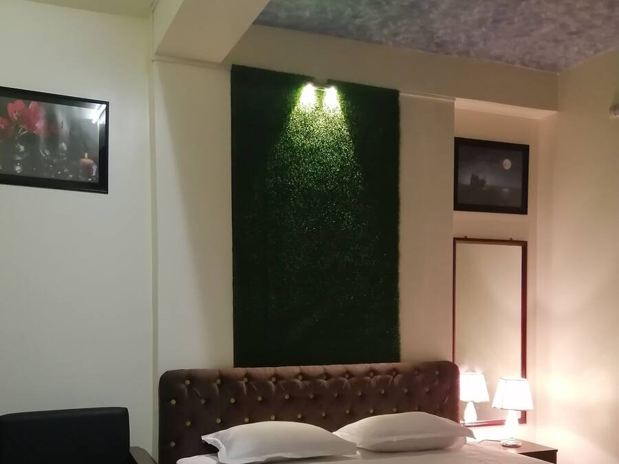 Premium Double Room | Blackout drapes, soundproofing, iron/ironing board, free WiFi