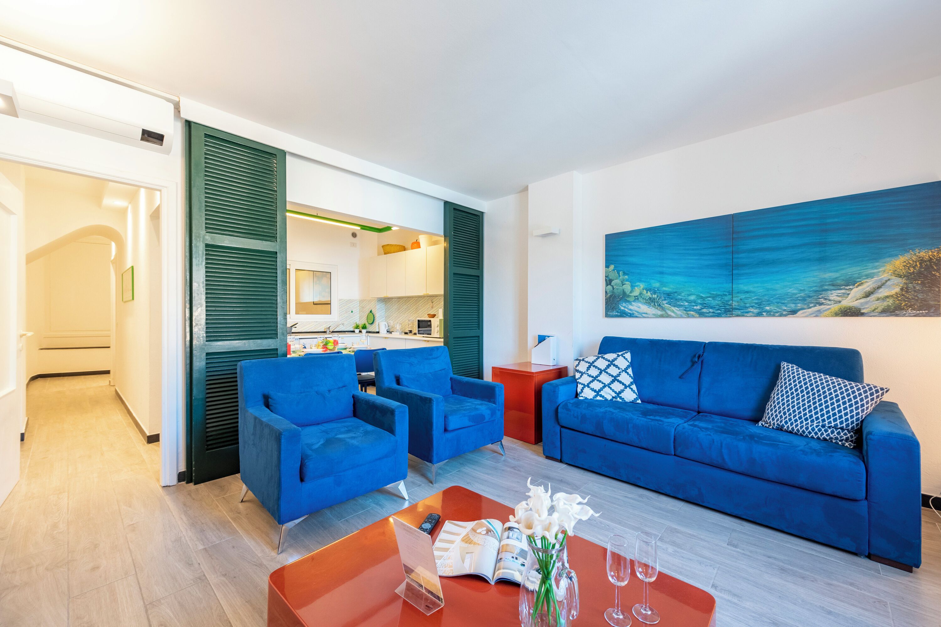 标准公寓, 多间卧室, 双浴室, 临海 (Portofino Apartment Sea View Dream) | 起居区 | 21-英寸智能电视（配备有线频道）