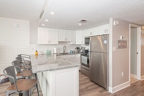 Fridge, microwave, oven, stovetop - Beautiful totally remodel 2 bedroom condo with free WiFi, and direct oceanfront view located uptown and just steps to the beach! (Ocean City)