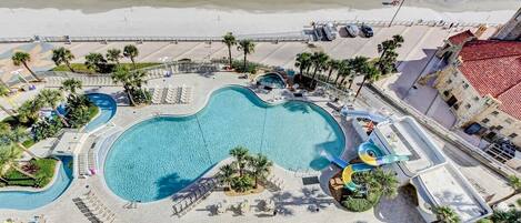 Piscina coperta, una piscina riscaldata