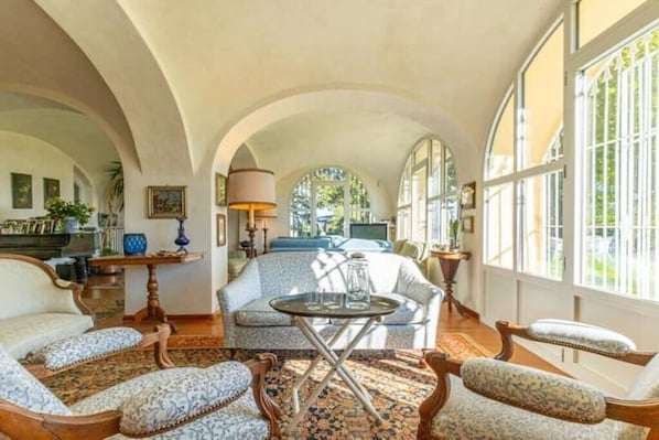 Interior - Luxury Villa - Unesco Monferrato Langhe Roero with private pool (Asti)