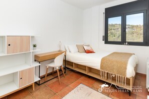 4 camere, ferro/asse da stiro, culla da viaggio, Wi-Fi gratuito