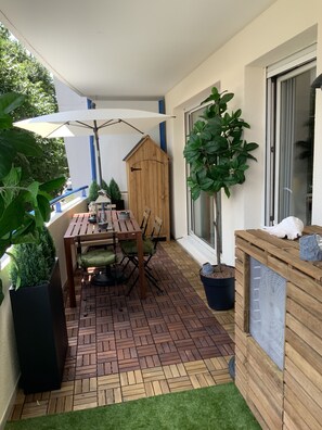 Outdoor dining - Appartement Design Terrasse Prado (Marseille)