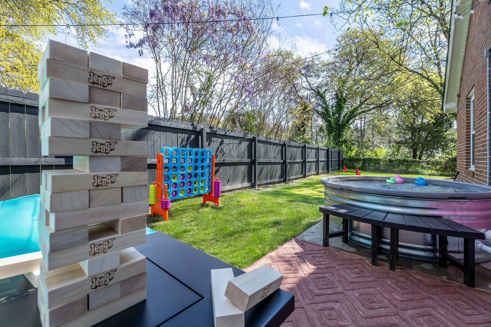 Tina de hidromasaje al aire libre