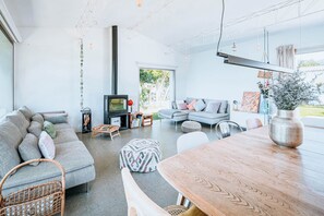 Fireplace, table tennis