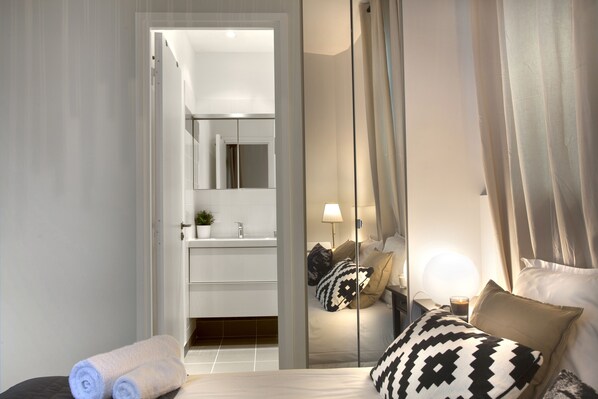 2 bedrooms, iron/ironing board, WiFi, bed sheets - Appartement 2 Chambres, 2 sdb Paris II -ème Centre (Paris)