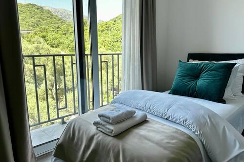 Family Apartment, 1 Double Bed with Sofa bed, Mountain View