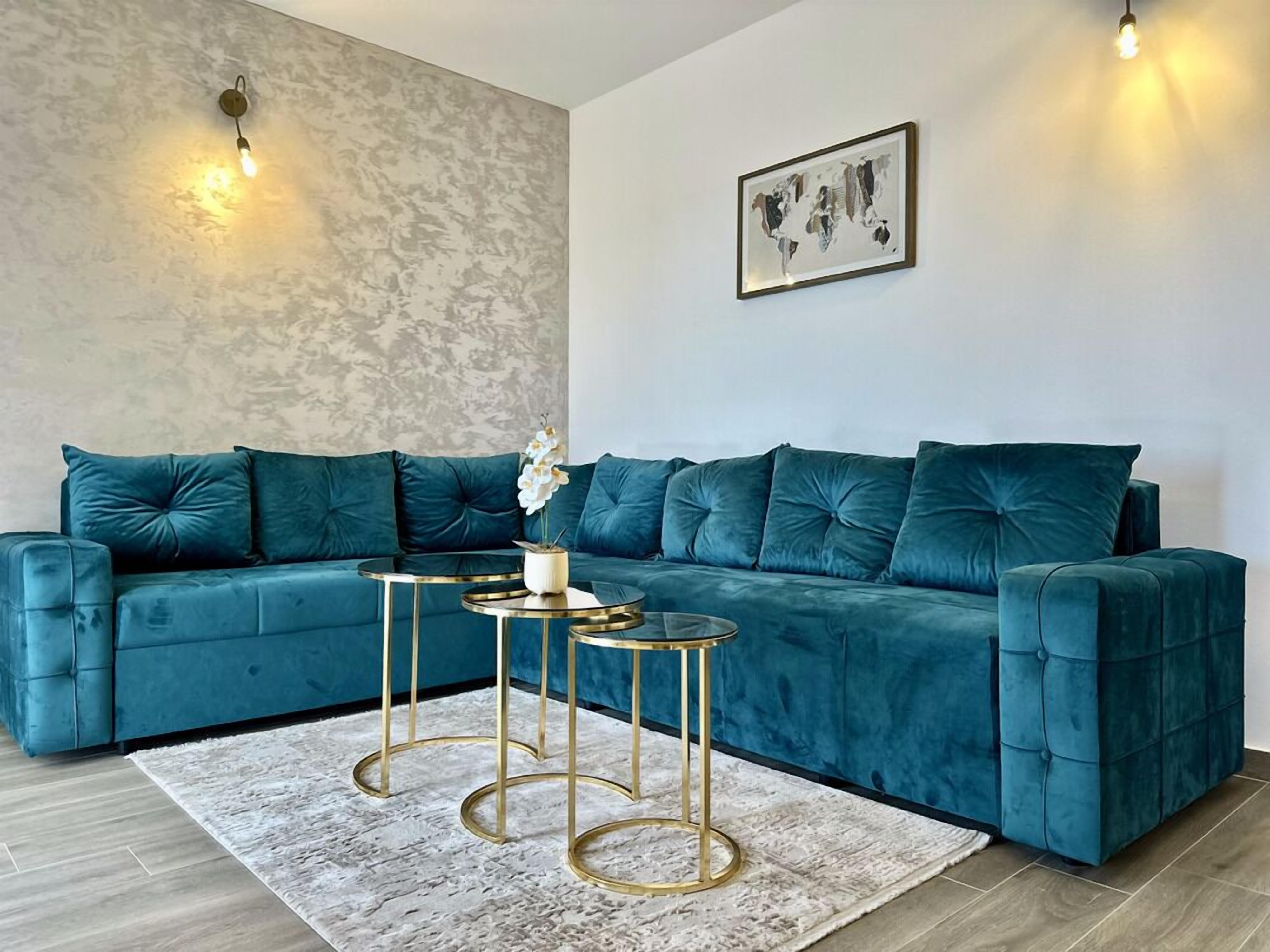 Familienapartment, 1 Doppelbett und Schlafsofa, Bergblick | Schallisolierte Zimmer, kostenloses WLAN, Bettwäsche