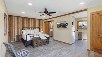 1 quarto, Wi-Fi de cortesia, roupa de cama