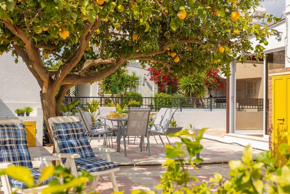 Villa | 3 bedrooms - Ayia Thekla Sea Breeze Villa (Sotira)