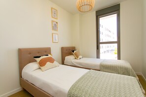 2 bedrooms, iron/ironing board, travel cot, free WiFi - Apartment Denia Marina Real III P (Denia)