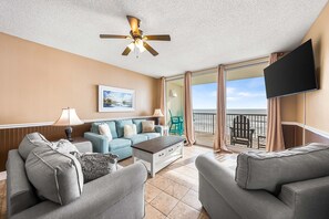 TV - 4th Floor Majestic Towers 4BR 3BA TOWER 1!! (Panama City Beach)