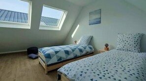 3 chambres, bureau, lit parapluie, Wi-Fi