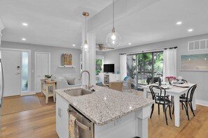 Interior - Completely Renovated Villa! Short Walk to Beach/Coligny! (Hilton Head Island)