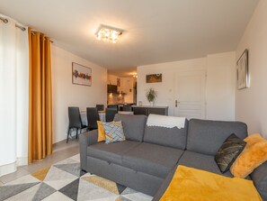 TV - Joli T2 de 57 m² proche lac et Vieille Ville (Annecy)