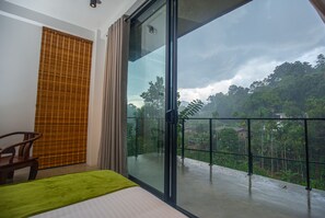 Deluxe-Doppelzimmer | Individuell dekoriert, individuell eingerichtet, Schreibtisch