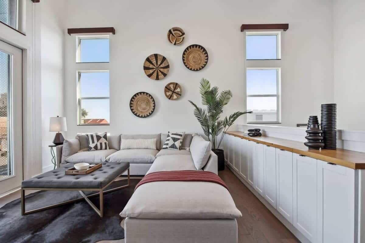 Contemporary Lgd Home | Hot Tub & Rooftop - New Orleans, LA