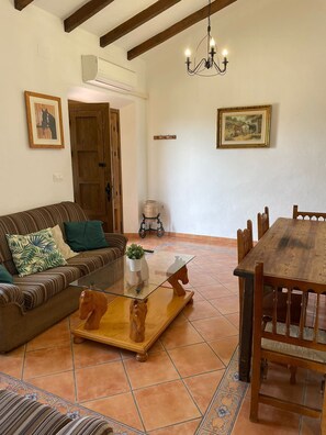 Living area - Casa Rural en el Entorno de Álora Caminito del Rey (Álora)
