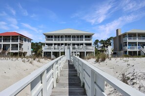 Exterior - White Pelican | Beach Retreat for Large Families (Indian Pass)