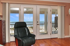 Interior - White Pelican | Beach Retreat for Large Families (Indian Pass)