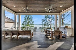 Outdoor dining - Campa Royale | Concierge Services (Kingsland)