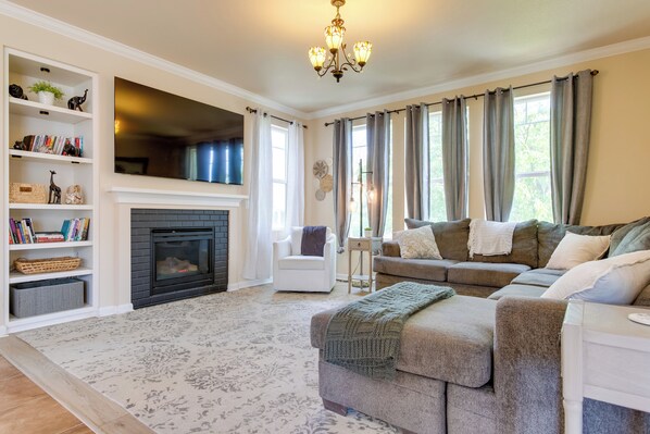 House (3 Bedrooms) | Front of property