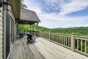 House (4 Bedrooms) | Interior - Water Views! Group-friendly Lake Glenville Home (Cullowhee)