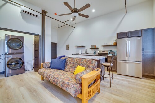 Loft-style Downtown Cashton Studio: Dogs Welcome!