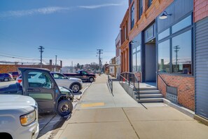 Apartment (0 Bedroom) | Interior - Cashton Studio Apartment: Steps to Downtown! (Cashton)