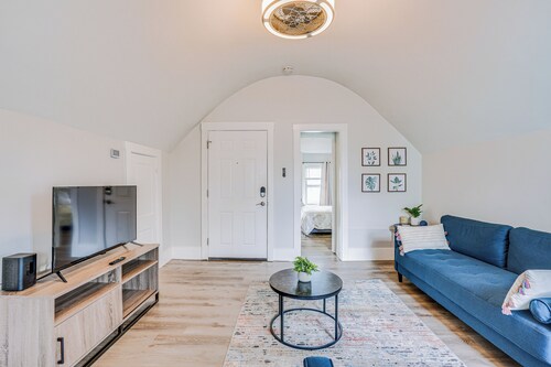 Weymouth Apartment: Close to Beaches & Boston!