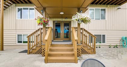 Anchorage Apartment Rental w/ Mountain Views!