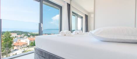 2 slaapkamers, een strijkplank/strijkijzer, wifi, beddengoed