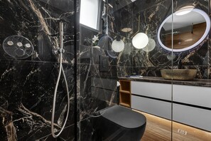 Hair dryer, towels