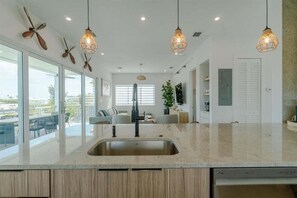 Interior - Paraiso Del Mar~ Luxury Tropical Oasis, 65' Dock! (Marathon)