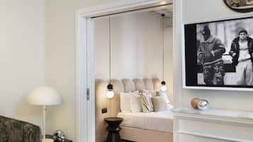 Design Apartment, 2 Bedrooms, Non Smoking | 2 bedrooms, soundproofing, free WiFi, bed sheets