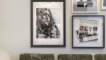 Apartemen Desain, 2 kamar tidur, Bebas Asap Rokok | Area keluarga | Smart TV 24-inci dengan saluran TV kabel