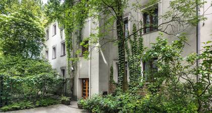 Garden House Apartments