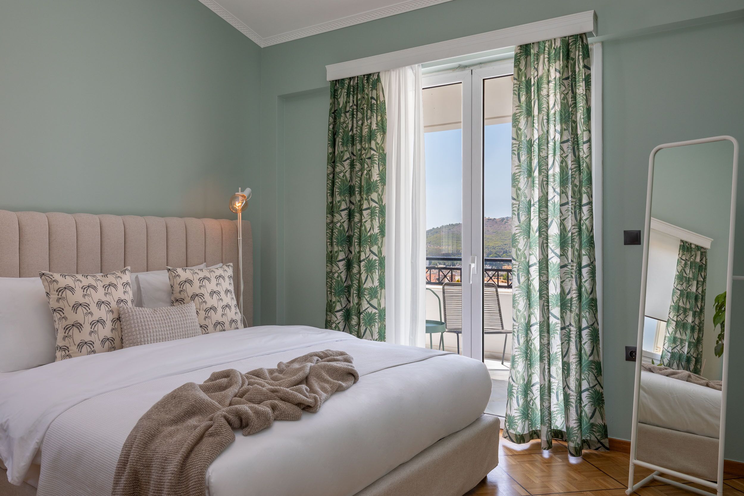 7 Schlafzimmer, Bügeleisen/Bügelbrett, kostenloses WLAN, Bettwäsche