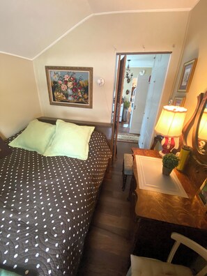5 chambres, accès au Wi-Fi (inclus), literie fournie