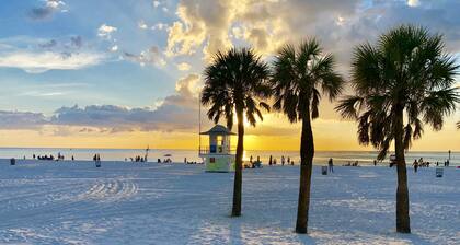 Luxury RV Camper@ Clearwater Beach & Indian Rocks