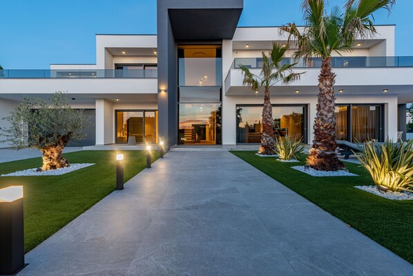 Exterior - Villa Neo (Nin)