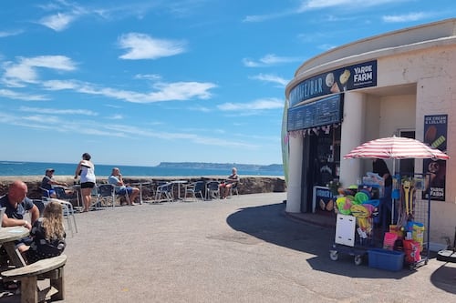Beach bar