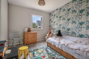 3 chambres, fer et planche à repasser, Wi-Fi gratuit